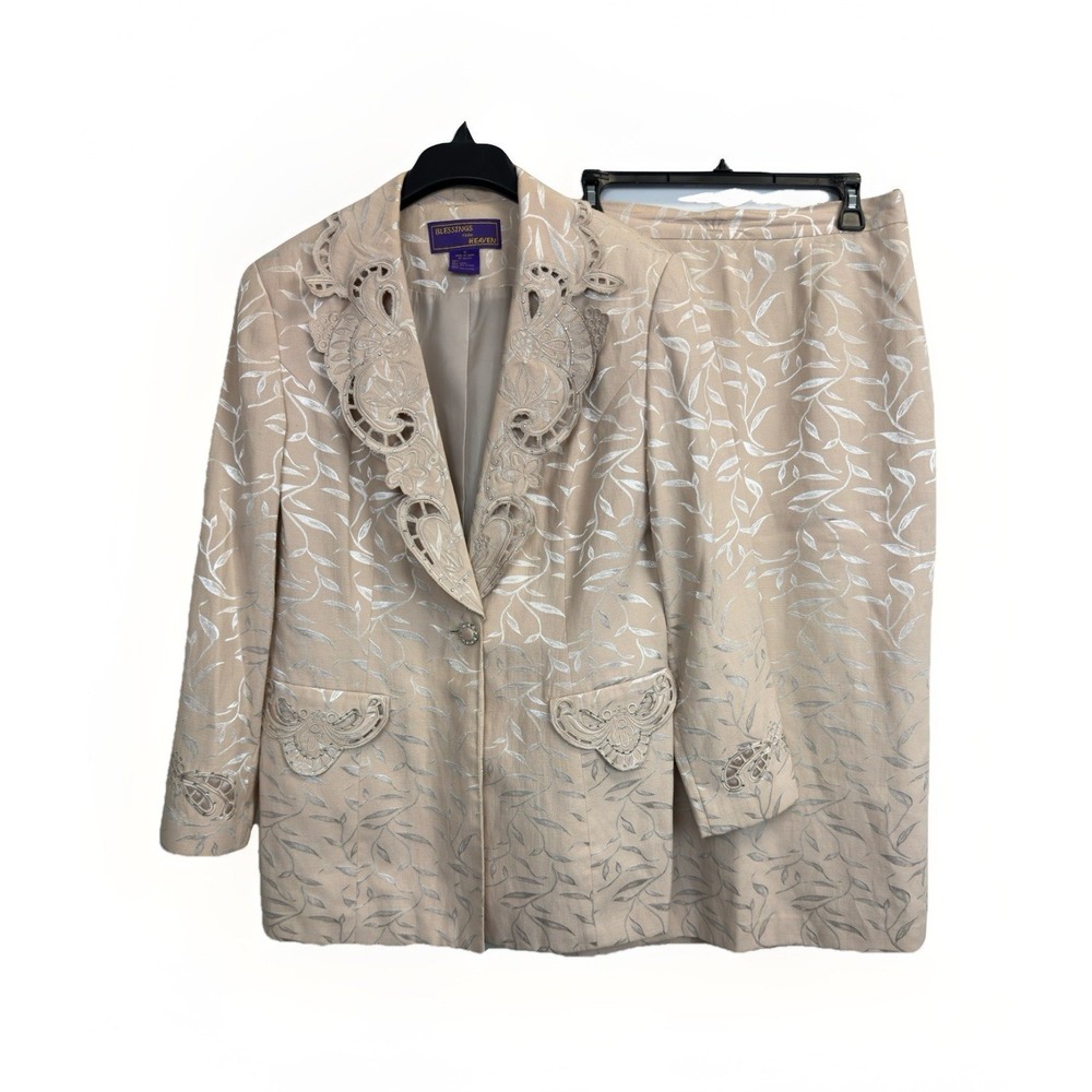 Women's Blessings from Heaven Floral Embroidered Skirt Suit Size 12 Linen‎ Blend